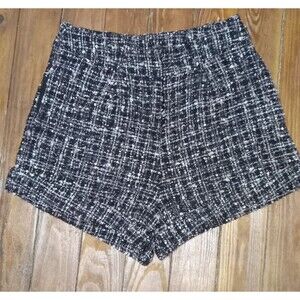 Kori America Women's Plaid Cuffed Tweed Shorts Small